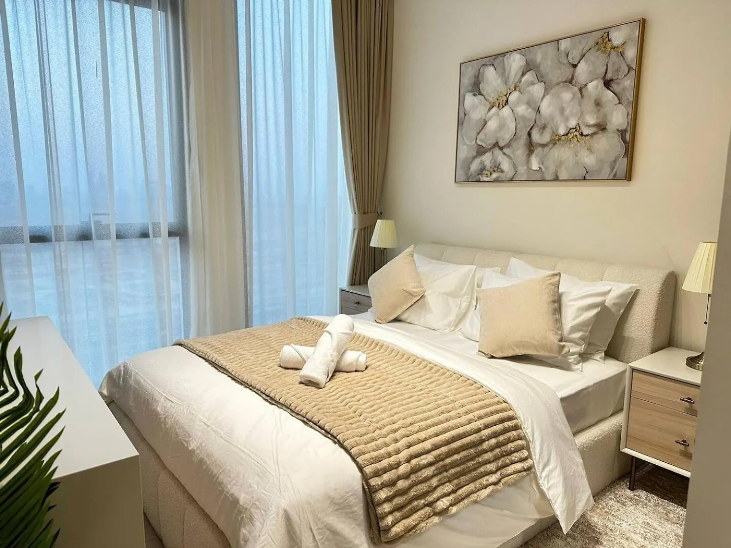 Smart 2Br Apt With Private Pool In Jvc Dubai